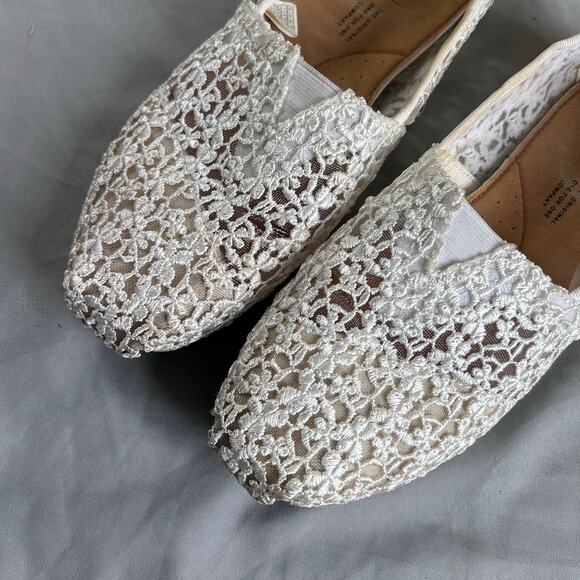 TOMS Women's size 7 Alpargata Crochet Slip on shoes - Picture 7 of 7